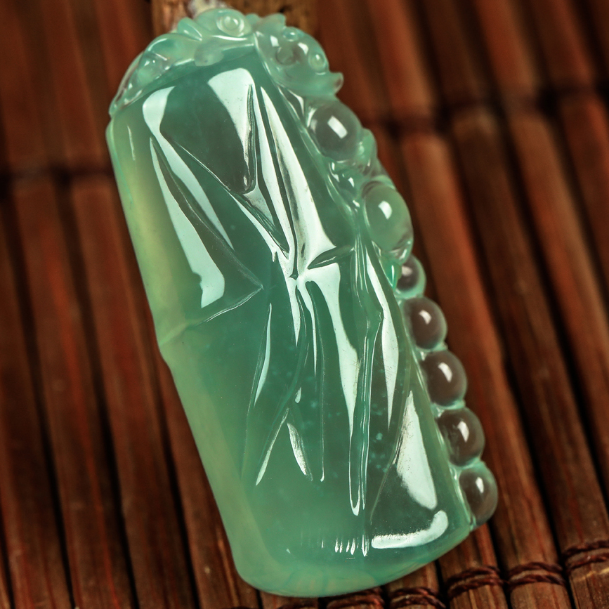 老坑高冰种 起胶感翡翠玉石吊坠缅甸a货翡翠竹节挂件6.02g
