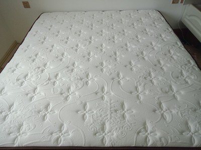 【良心反馈】诺伊曼天然乳胶床垫怎么样？质量确实很差？