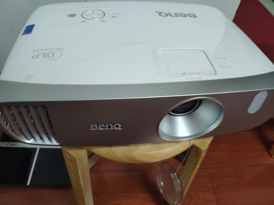 评价分析:明基i706手机投影仪怎么样呢?用后半年反馈?为什么受追棒