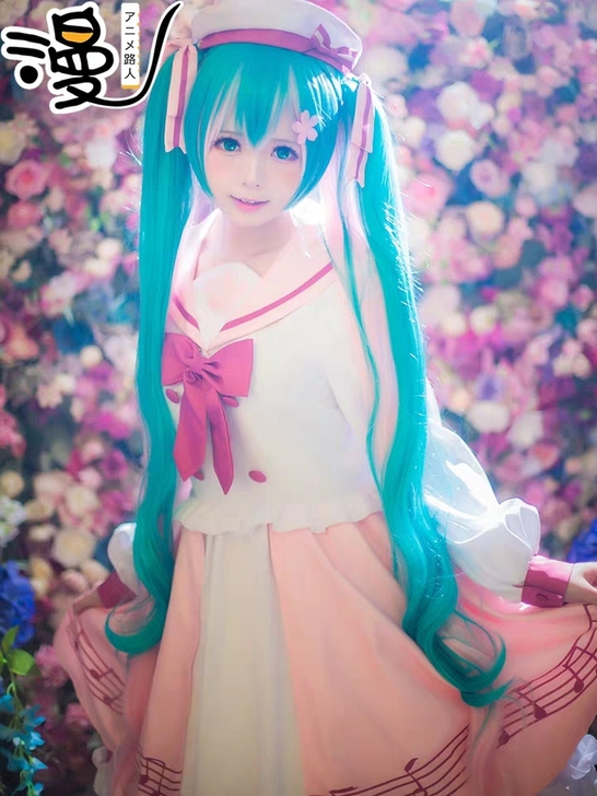 樱初音