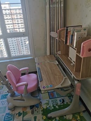 很多父母都不知道护童抗菌儿童学习桌怎么样？求真实评测