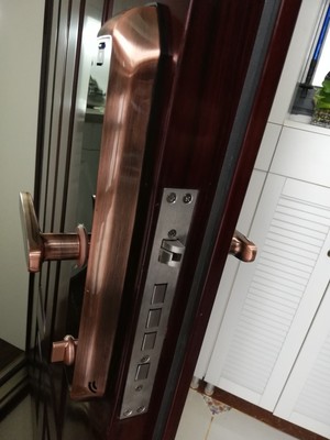 解说了解知道：凌仕指纹锁怎么样，好不好用呢？安全可靠吗？