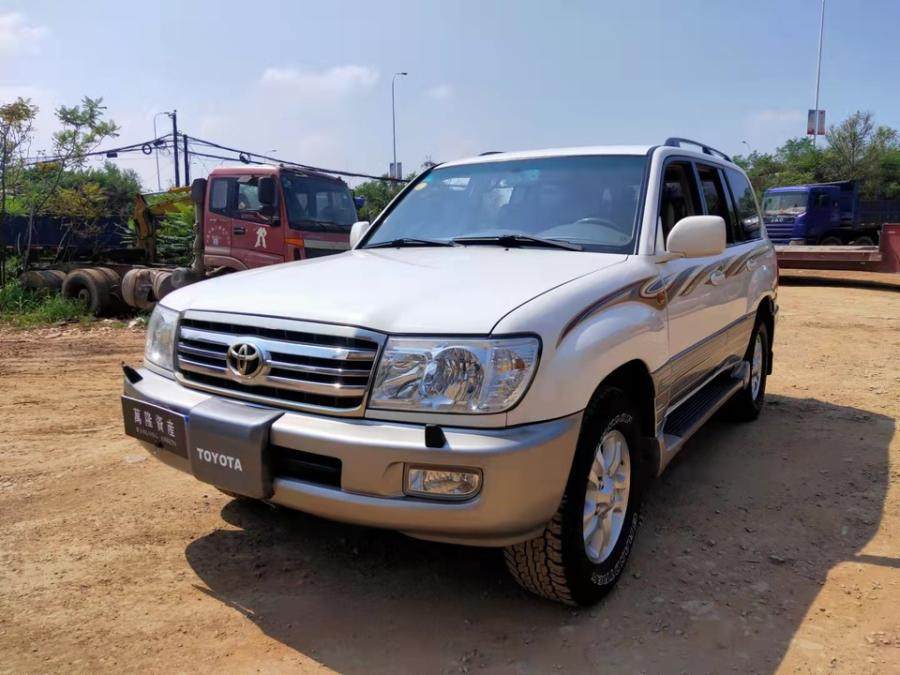 2006丰田陆地巡洋舰4700网络拍卖公告