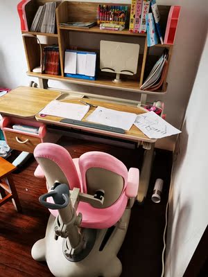 巨资买学习桌，护童儿童学习桌怎么样，质量很烂很差吗？