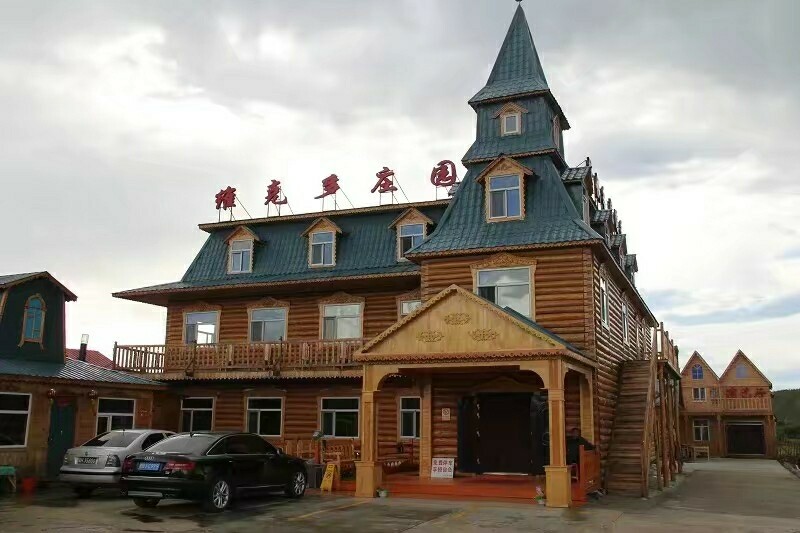 额尔古纳恩和维克多庄园浪漫情侣大床房