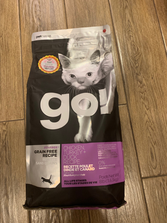 go九种肉猫粮8磅，有标全新