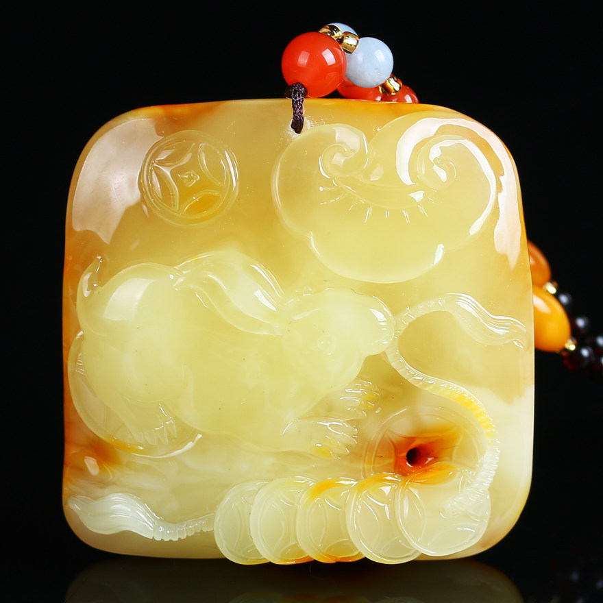 【原生态金钱兔】16.27克强荧光鸡油黄蜜蜡无事牌吊坠送血珀链子