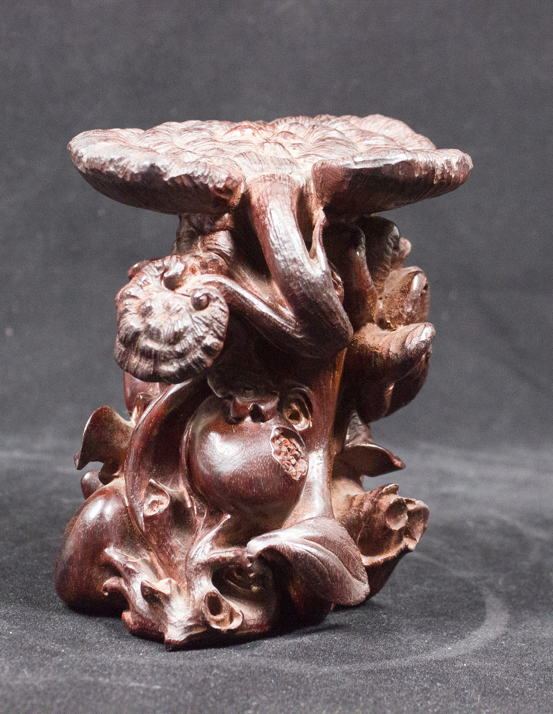 【鬼市】 小叶紫檀木灵芝摆件