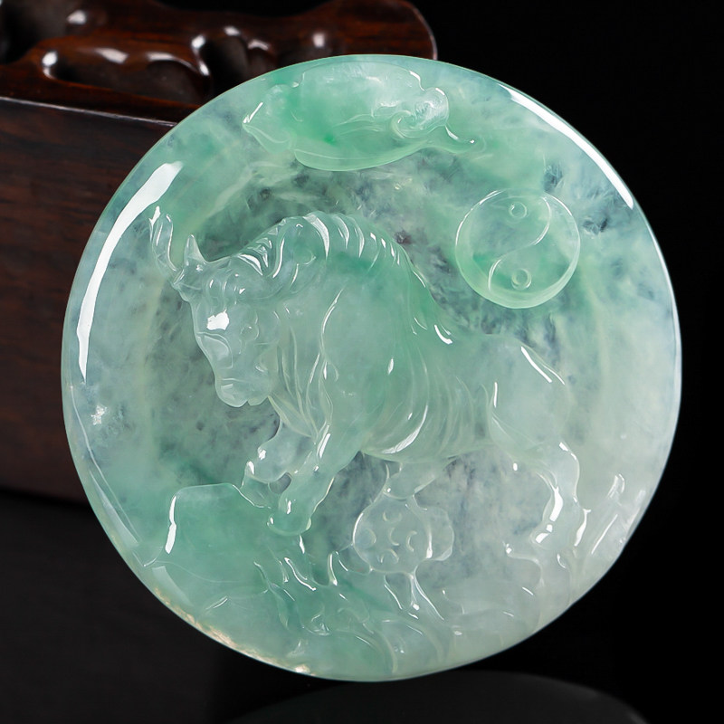 缅甸天然a货翡翠冰种扭转乾坤吊坠 29.19g