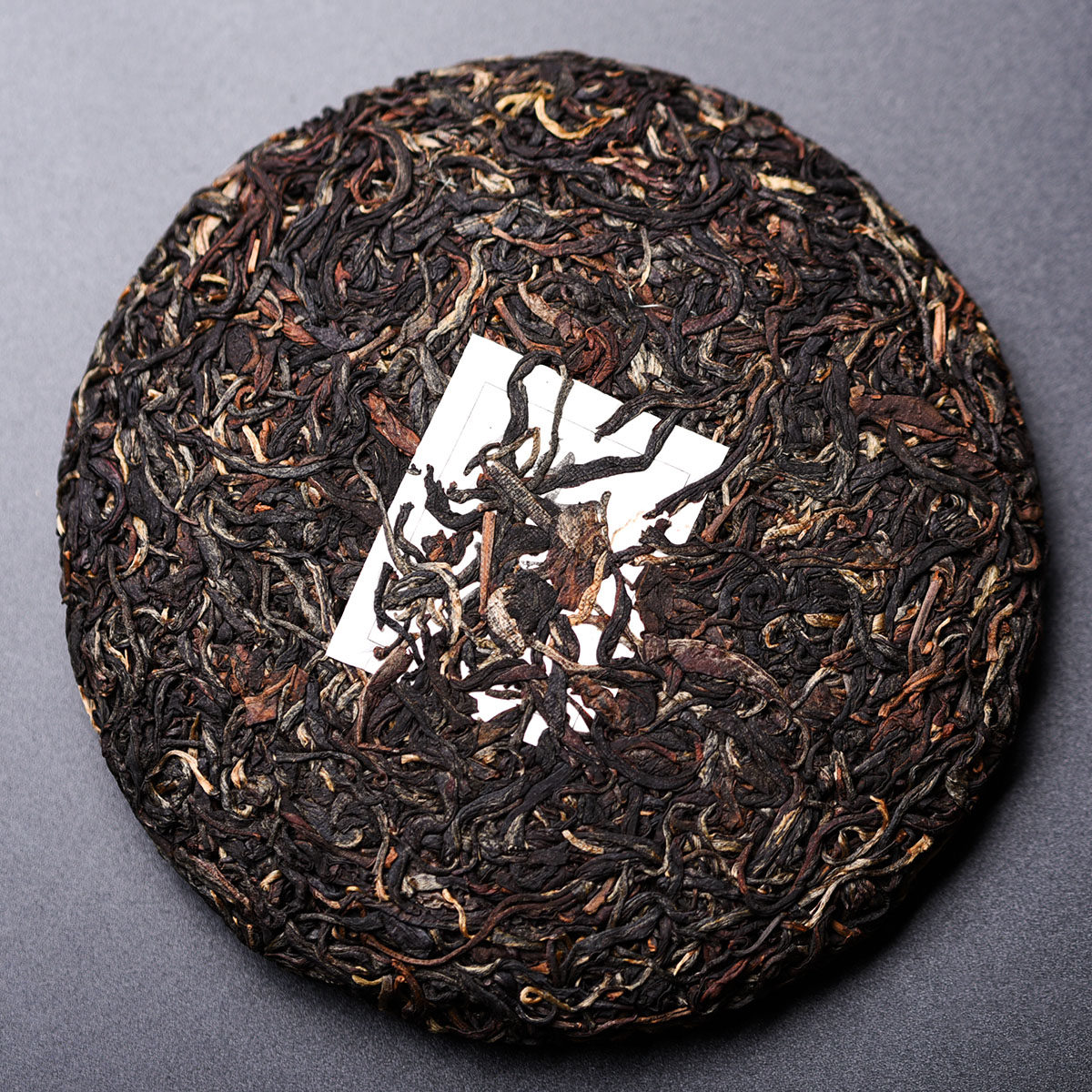 直购5片1kg 2018无量山糯朵古树秘境晒红茶饼200g/片越陈越香