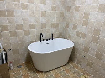 别看表面：果敢独立式亚克力浴缸怎么样?值得买吗?