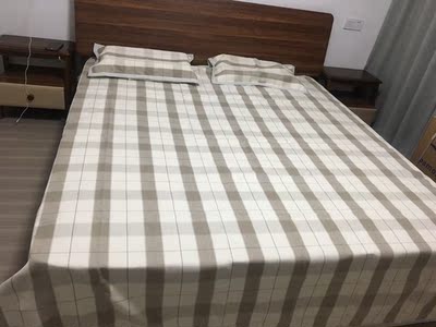 目前看来<参考>爱舒床垫和喜临门哪个更好，哪一个牌子比较大？