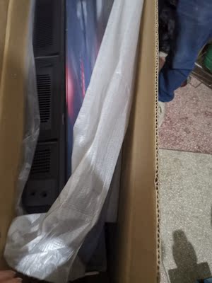 荣耀智慧屏参数对比小米电视哪个更好？区别明显吗