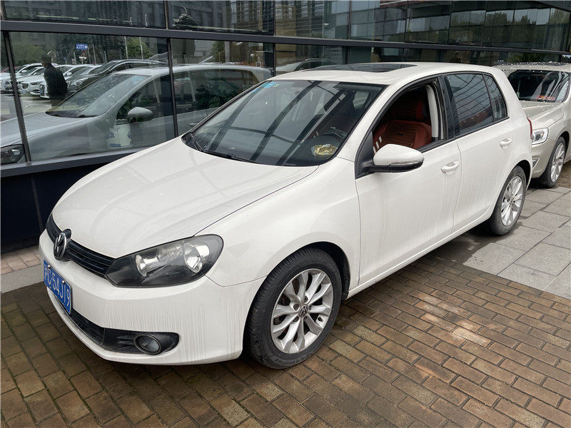 高尔夫牌fv7144tfatg小型轿车网络拍卖公告