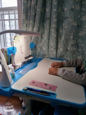 我们有话说:生活诚品儿童书桌和爱果乐哪个质量好?良心对比