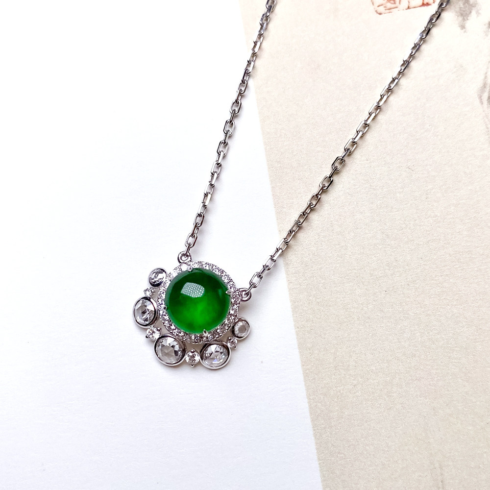 源头拍卖天然a货高端翡翠阳绿18k金创意幸运草镶嵌设计款项链55