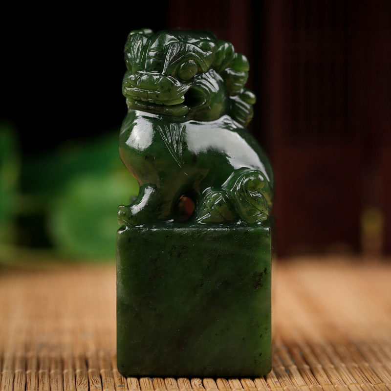 【义拍】和田玉碧玉印章摆件 瑞兽印章 251.3g 佛法加持