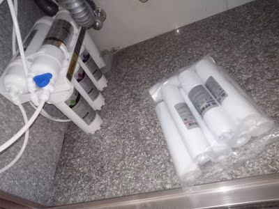 如何评价评测了解：阿克萨纳净水器和怡口哪个好?哪个过滤更干净?