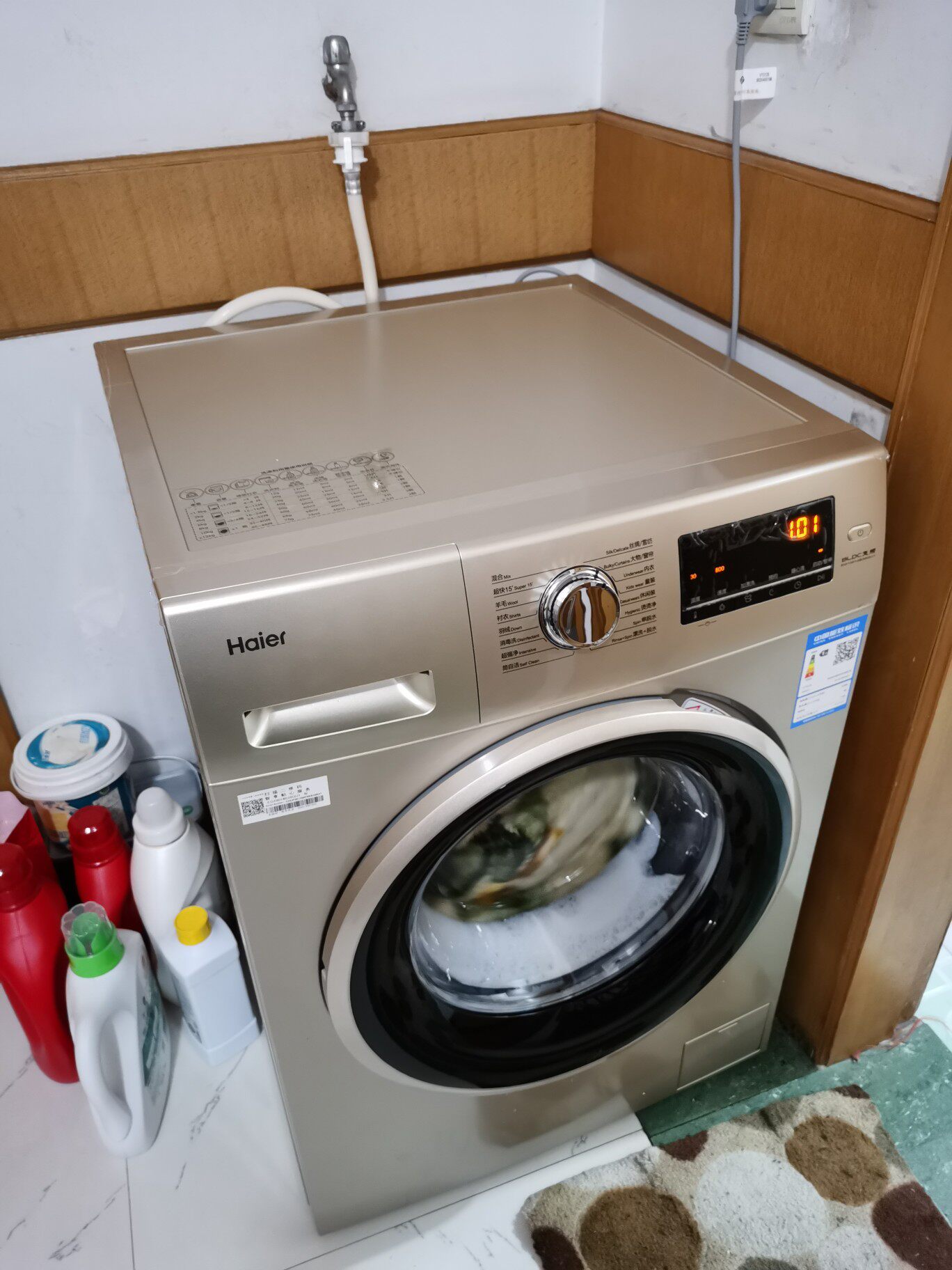 haier海尔洗衣机eg10014b39gu1值得买吗海尔eg10014b39gu1告诉大家
