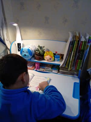 看中这个型号：护童儿童学习桌HT512B怎么样？各位爸妈说说