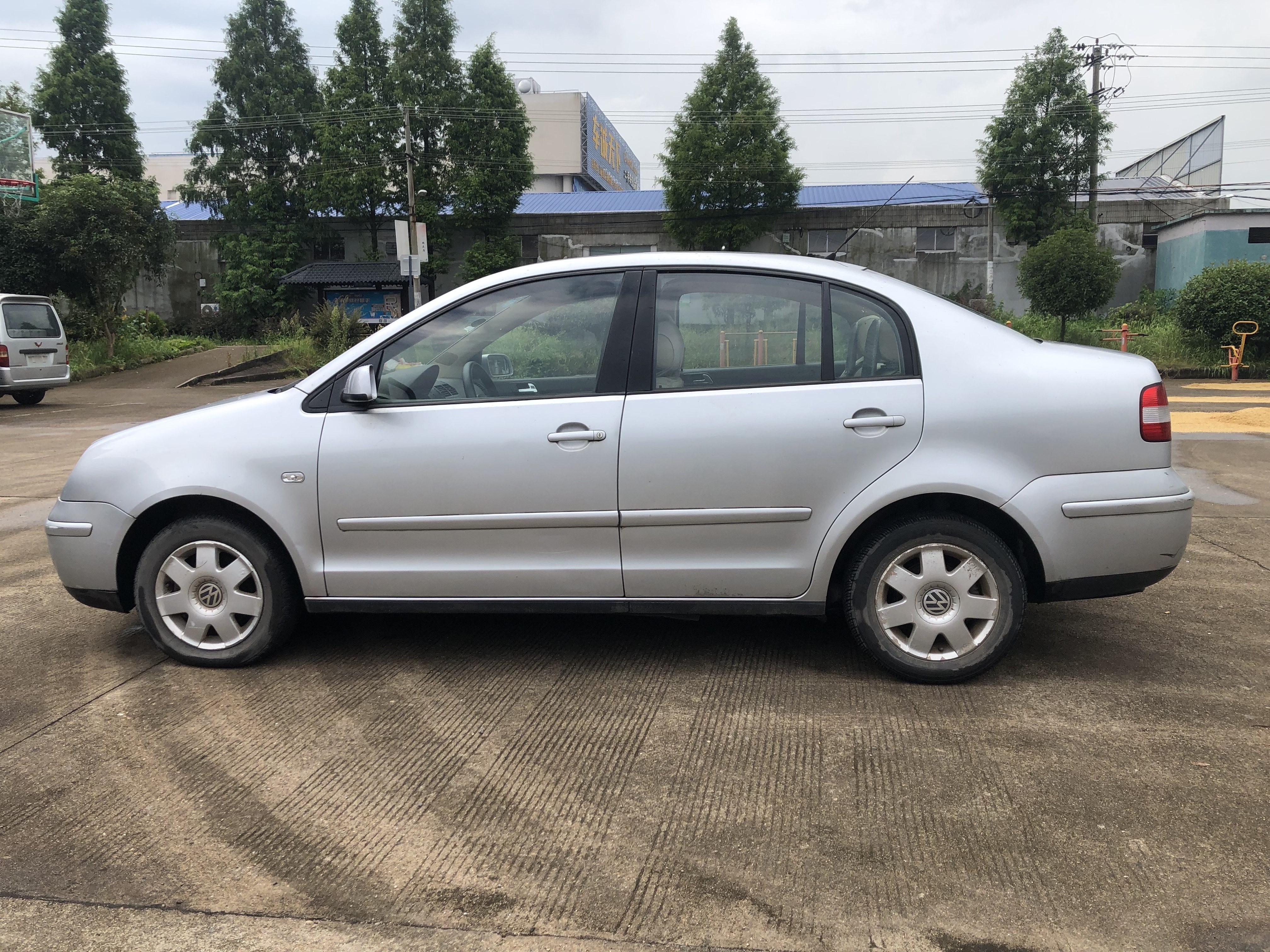 2003款 大众 polo 1.4三厢手动豪华型 浙江 金华