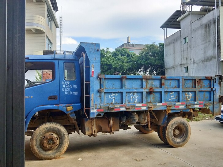 家里闲置福田小型货车，车还在拉货，没停出售