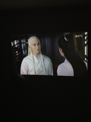 求助究竟极米Z8X和H3投影仪哪个好?优缺点最新使用评测