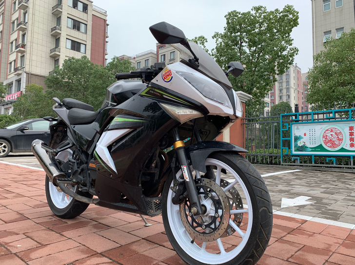 地平线250gt成色还好新手入门神器手续齐全发动