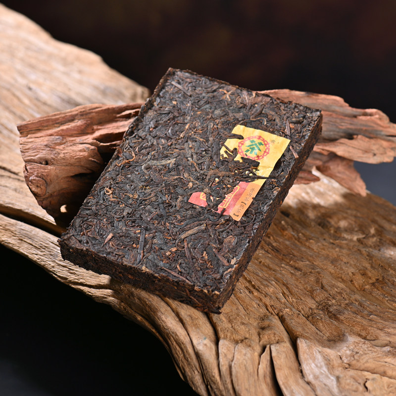 c【50片/12500克】昆明干仓2018年7581茶砖云南普洱茶砖