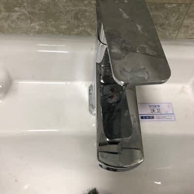 还原真相:YING鹰卫浴实木浴室柜怎么样?浴室柜质量可靠吗?