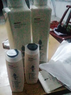 使用解析阿道夫洗发水适合什么发质，到底是哪国的牌子