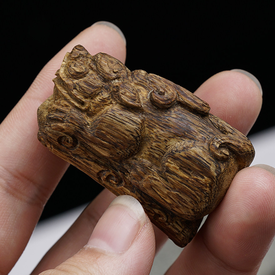 【貔貅】 6.5g马泥涝天然野生沉香雕件 手工精雕