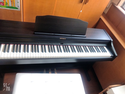 爆款roland罗兰电钢琴rp302怎么样真的这么优秀