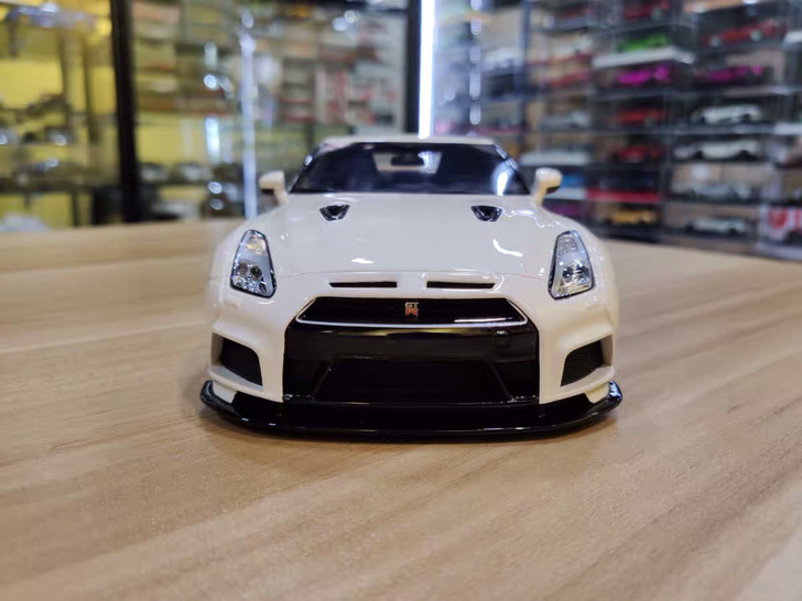 精品GTSpirit1:18日产GT-RR35P