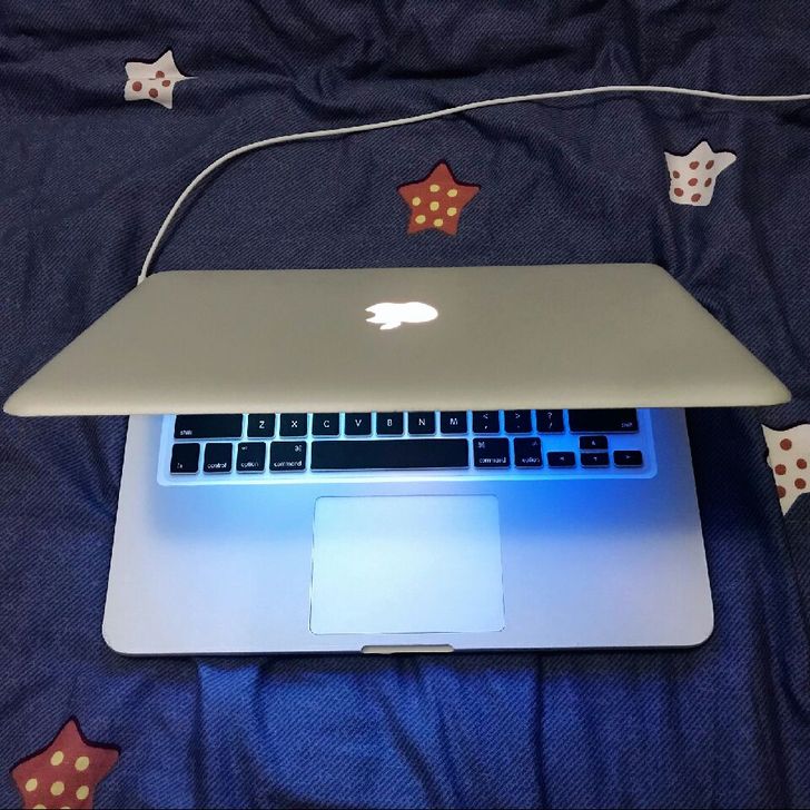 自用苹果笔记本电脑macbookpro