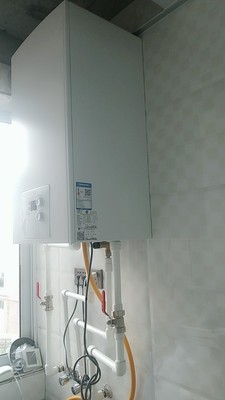 【入手曝光】万家乐燃气壁挂炉怎么样,哪个型号好用呢?