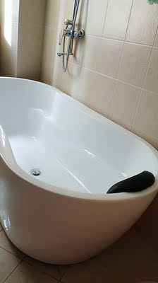 别看表面：果敢独立式亚克力浴缸怎么样?值得买吗?