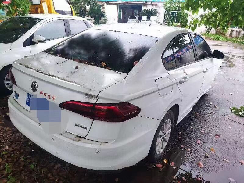 二手寶來車門拆車件