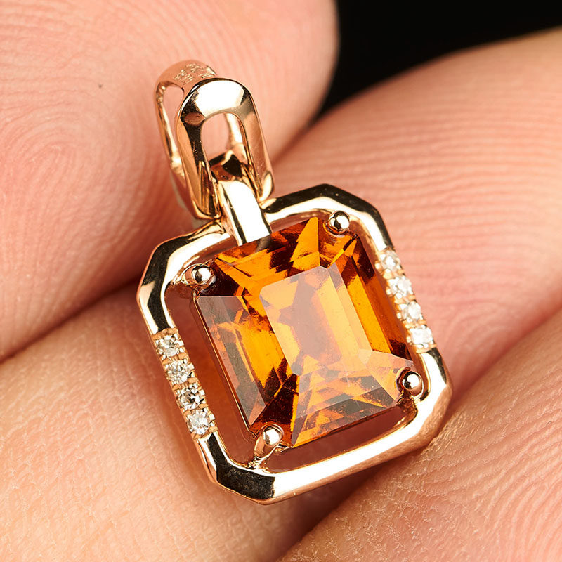 一元起拍 无保留价 主石1.72克拉 芬达石吊坠 火彩好 18k金镶钻石