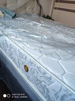 点评<说说>斯林百兰床垫怎么样，质量好不好呢？为什么这么火