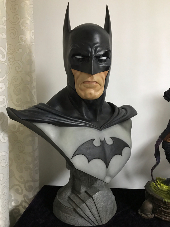 sideshow蝙蝠侠1/1胸像雕像，正品有彩盒有编号，无牛