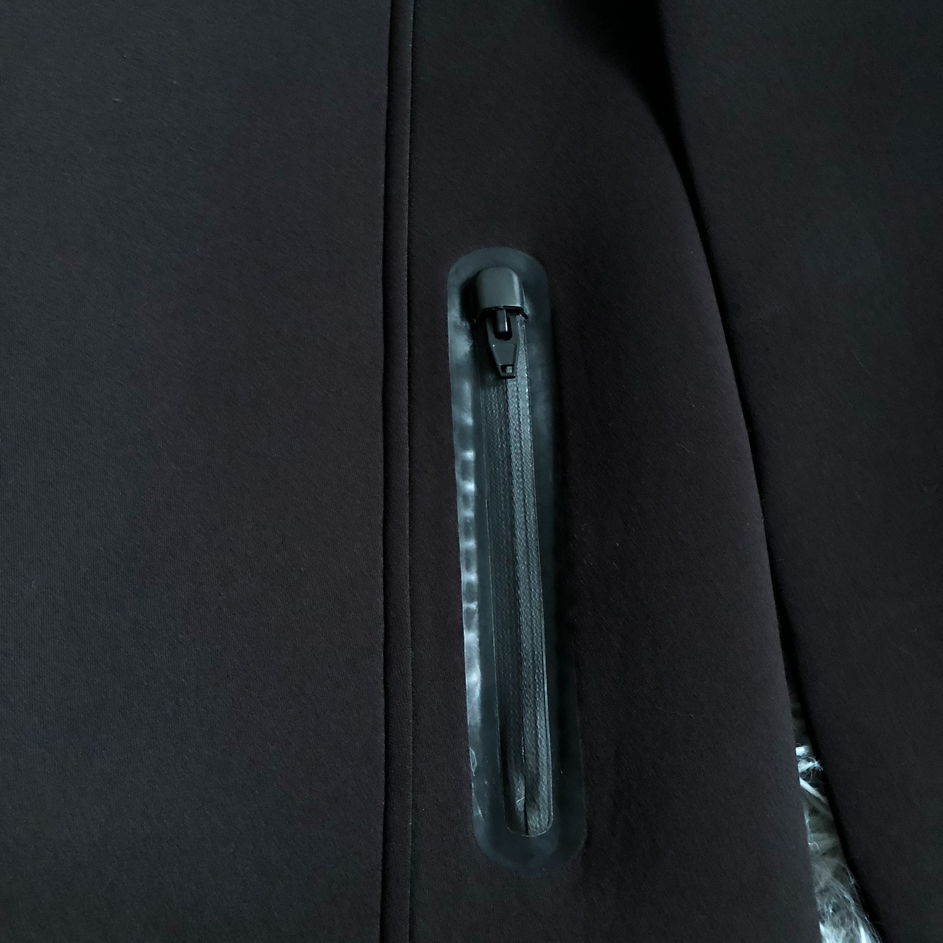 Alexander Wang x H&M Back Logo Hoodie Jacket — detail