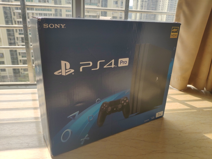 PS4Pro，95新配件全