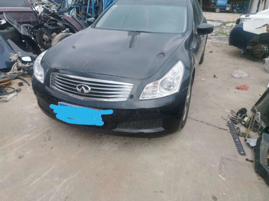 英菲尼迪35拆車件