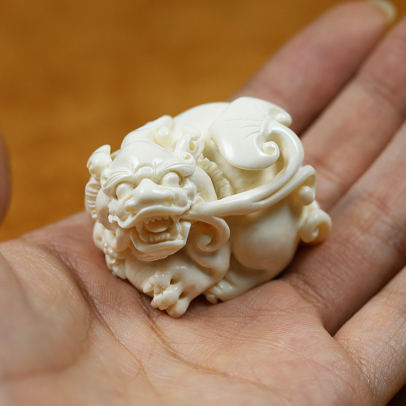 【貔貅小摆件】猛犸牙雕 纯手工雕刻 猛犸象牙小摆件