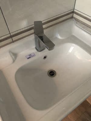 讲真话:摩恩现代简约浴室柜怎么样?摩恩浴室柜质量行不行?