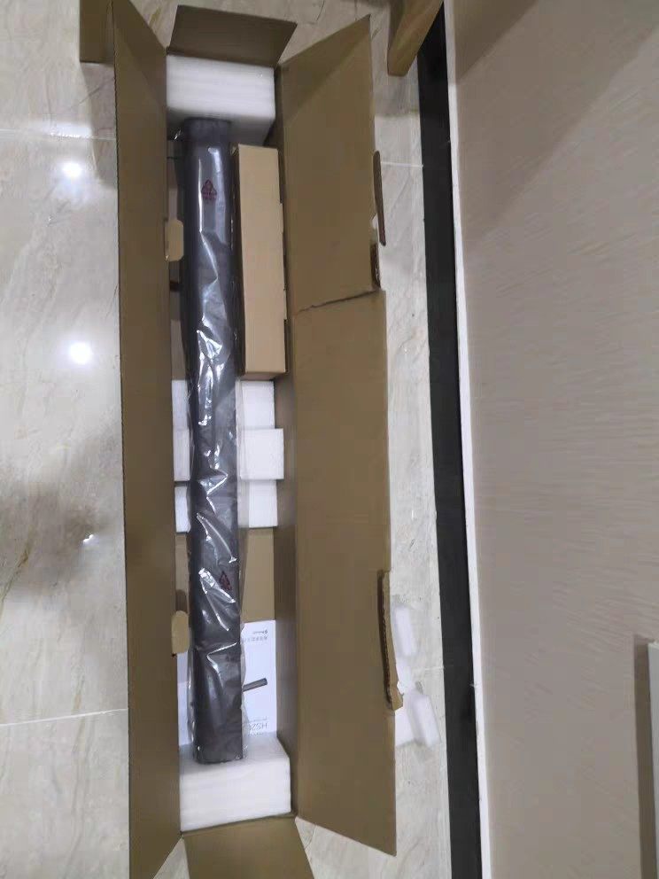 这次老公想尝试音响所以还是首先考虑海信,收到后先用手机连接试了一