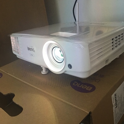 入手benq明基e3378投影仪体验怎么样真的值得买吗