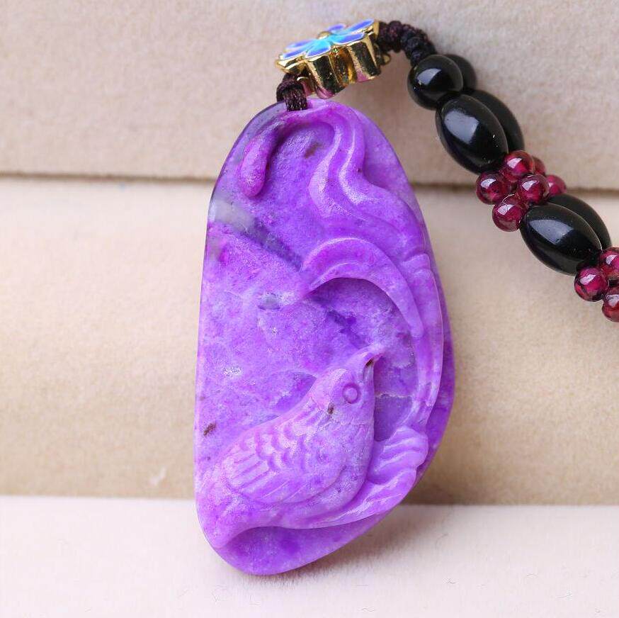 天然苏纪石水晶吊坠 6.06克