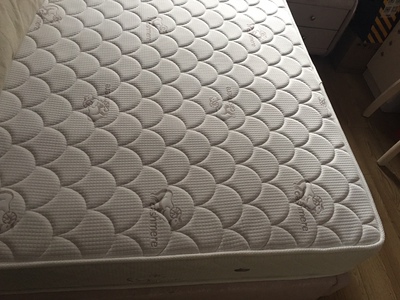 评测：金可儿乳胶床垫怎么样？到底是不是真乳胶？